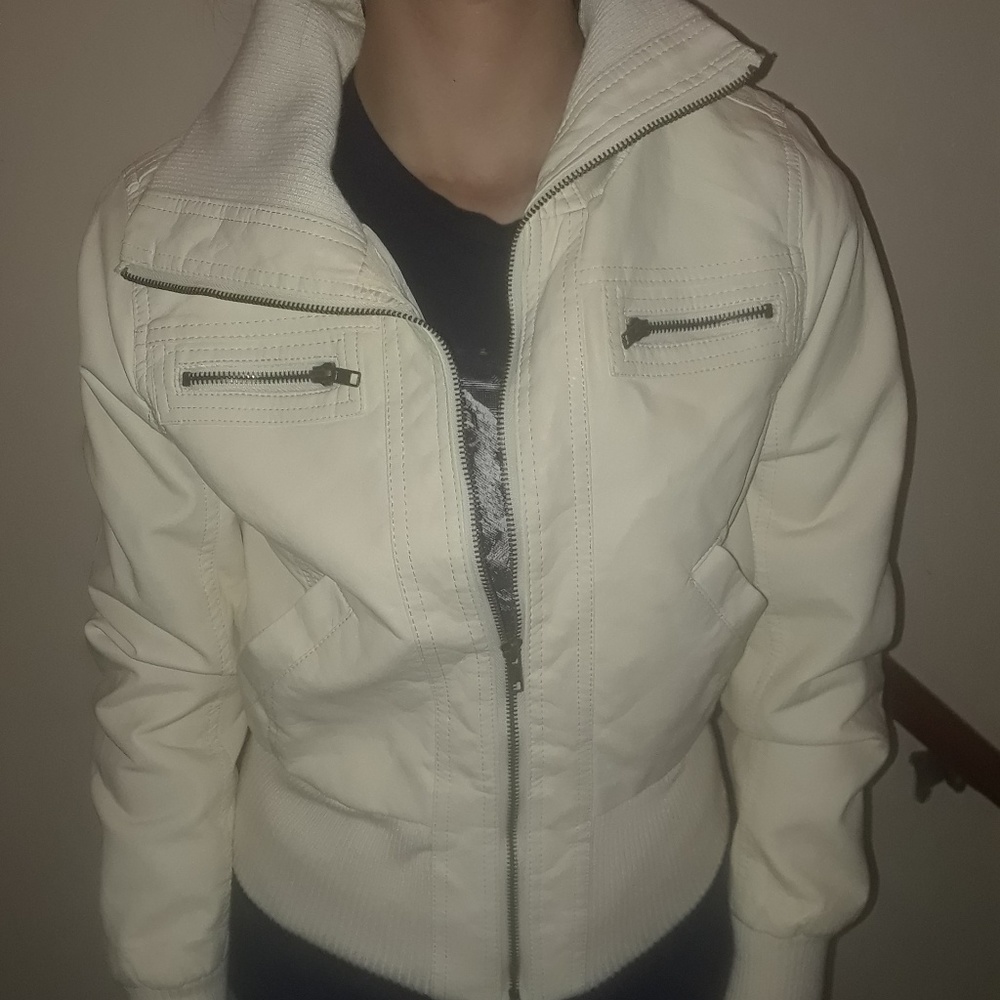 White leather fashion jacket  girls M or petite wo